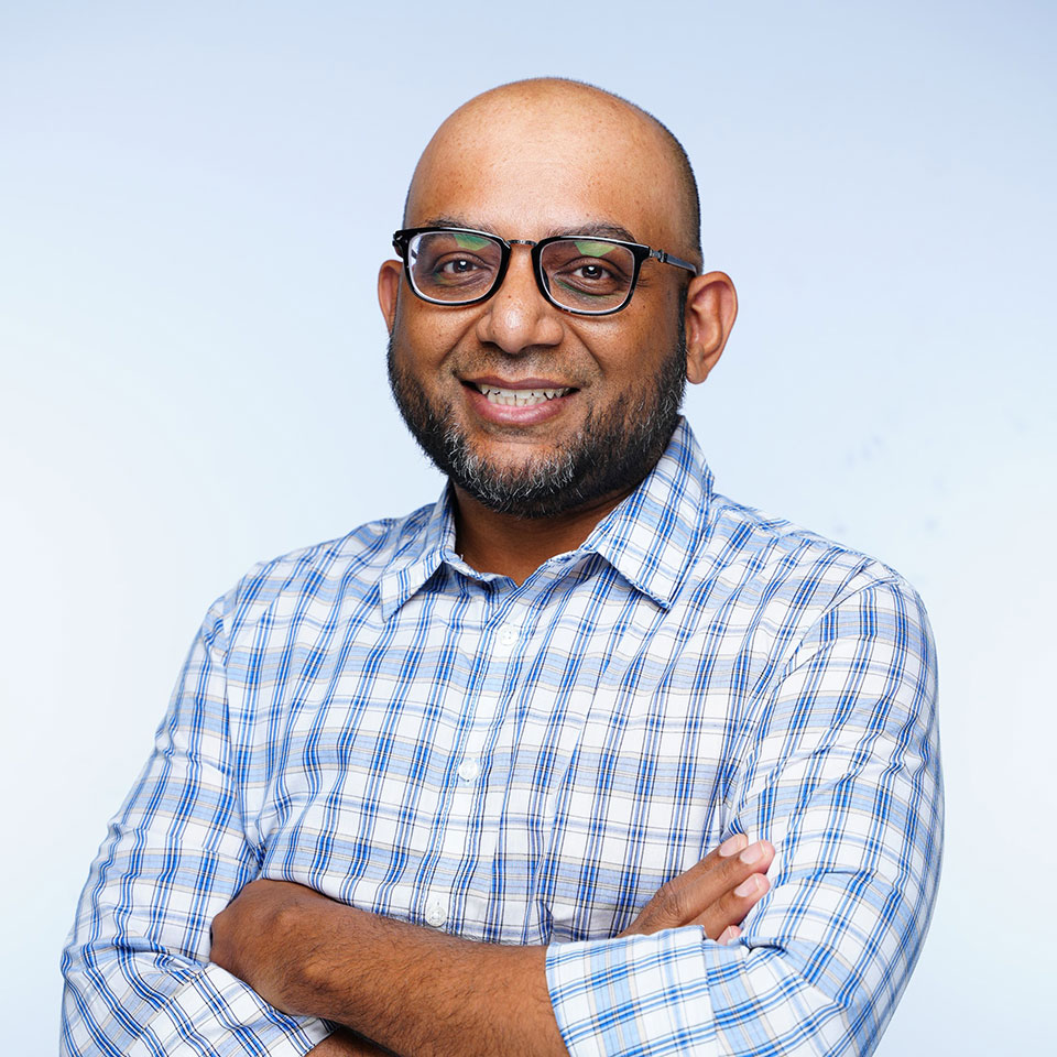 Dr Adnan Hossain