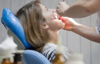 Dentist exam for Immediate Relief for Tooth Pain Georgia at clinic